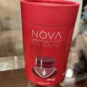 Red Wireless Speaker